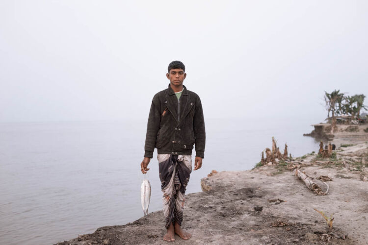 Nur Alam (25), Fisher man in Manpura Island