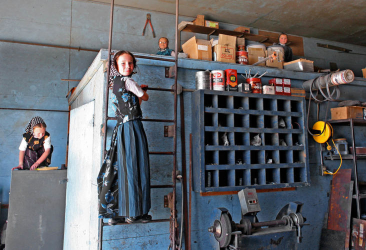 Jill_Brody_Kids_in_Machine_Shopweb